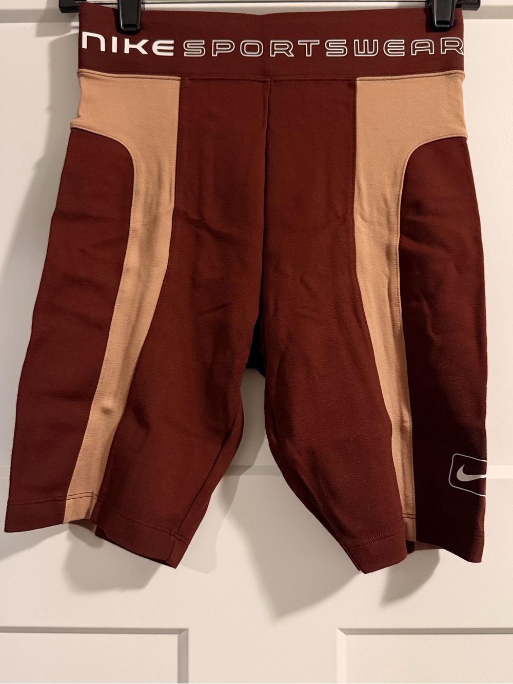Nike Women's Maroon and Tan Bike Shorts